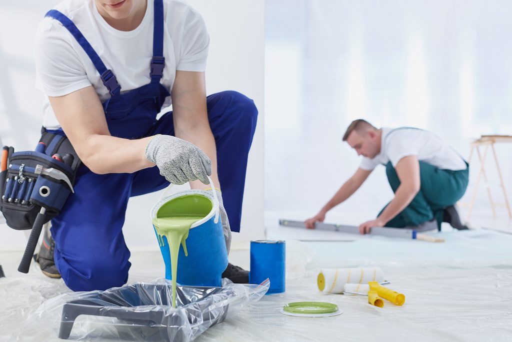 Top 5 Benefits of Hiring a Professional Painter - Hammer and Brush